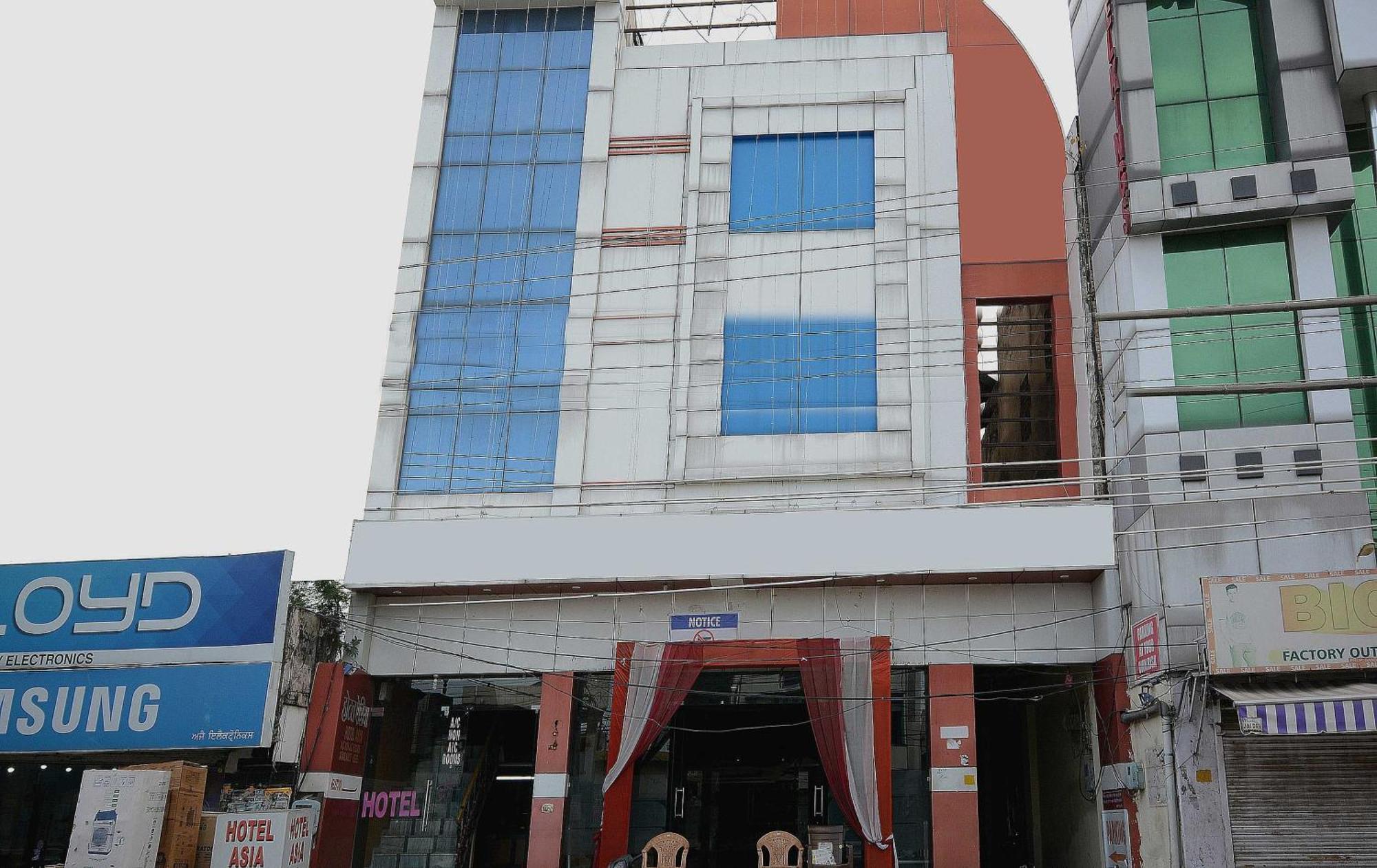 Hotel Asia Palace Pathānkot Exterior foto